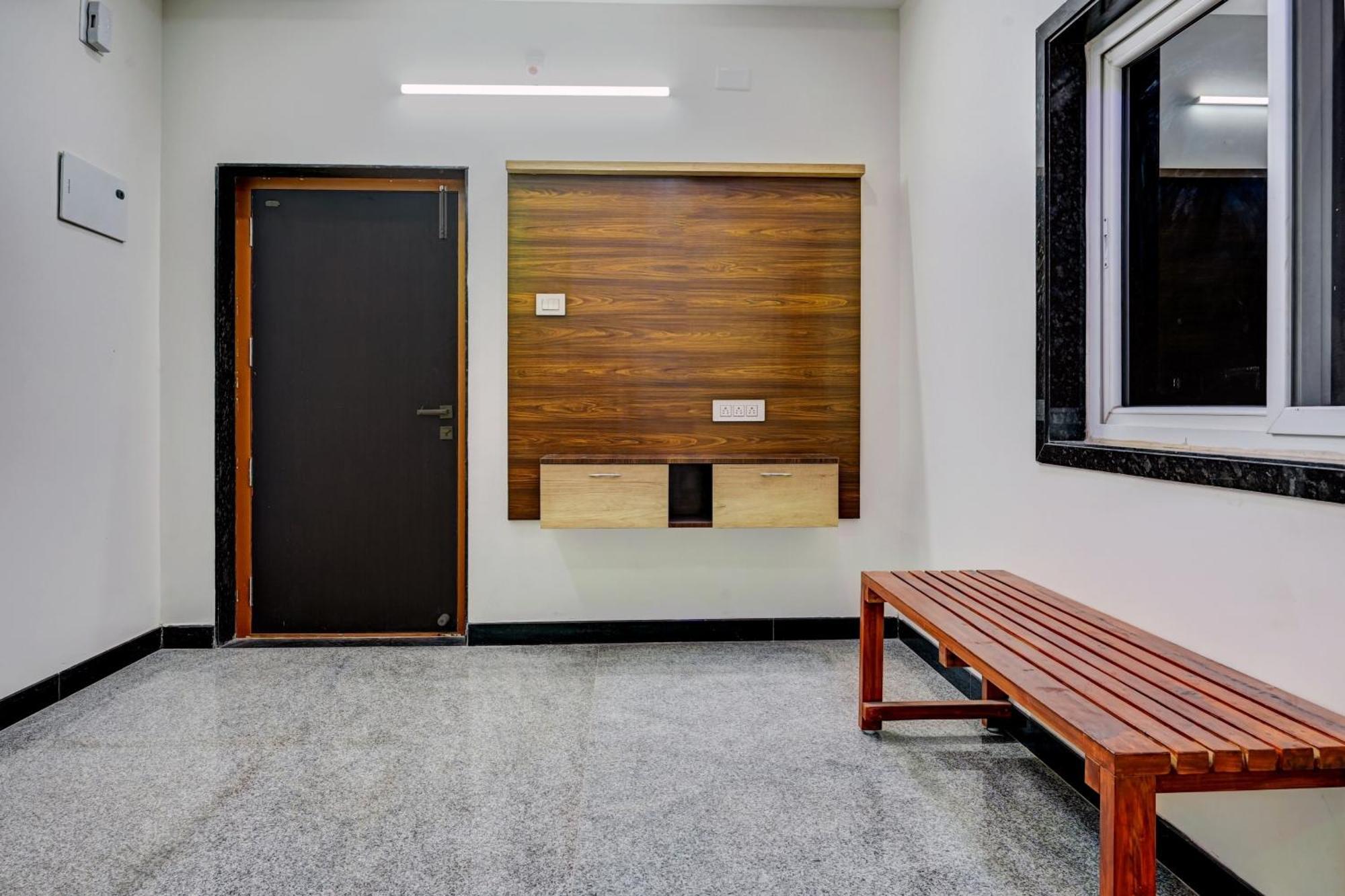 Oyo Home Msr Guest Inn Homestay Nellore Exteriör bild