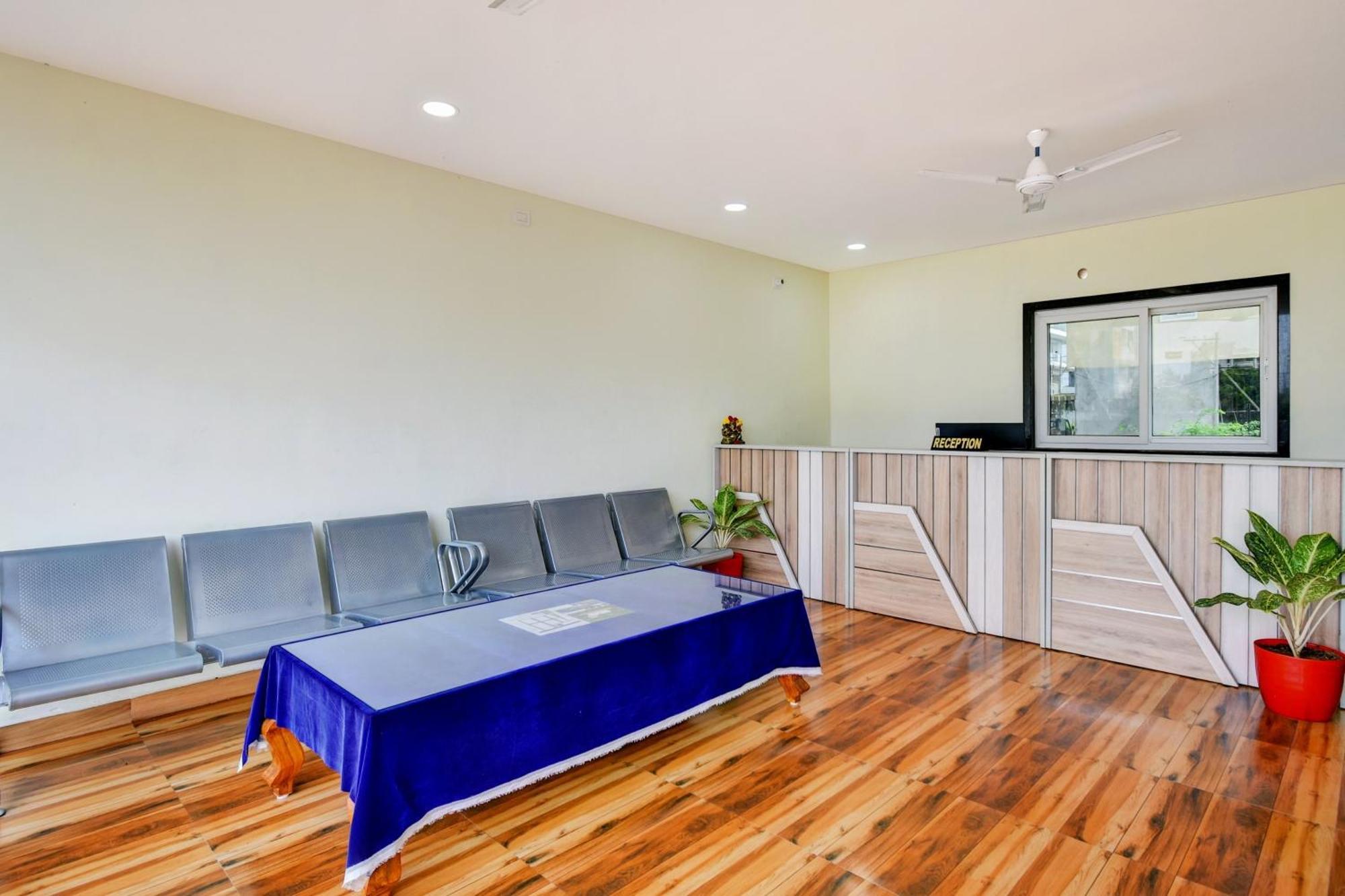 Oyo Home Msr Guest Inn Homestay Nellore Exteriör bild