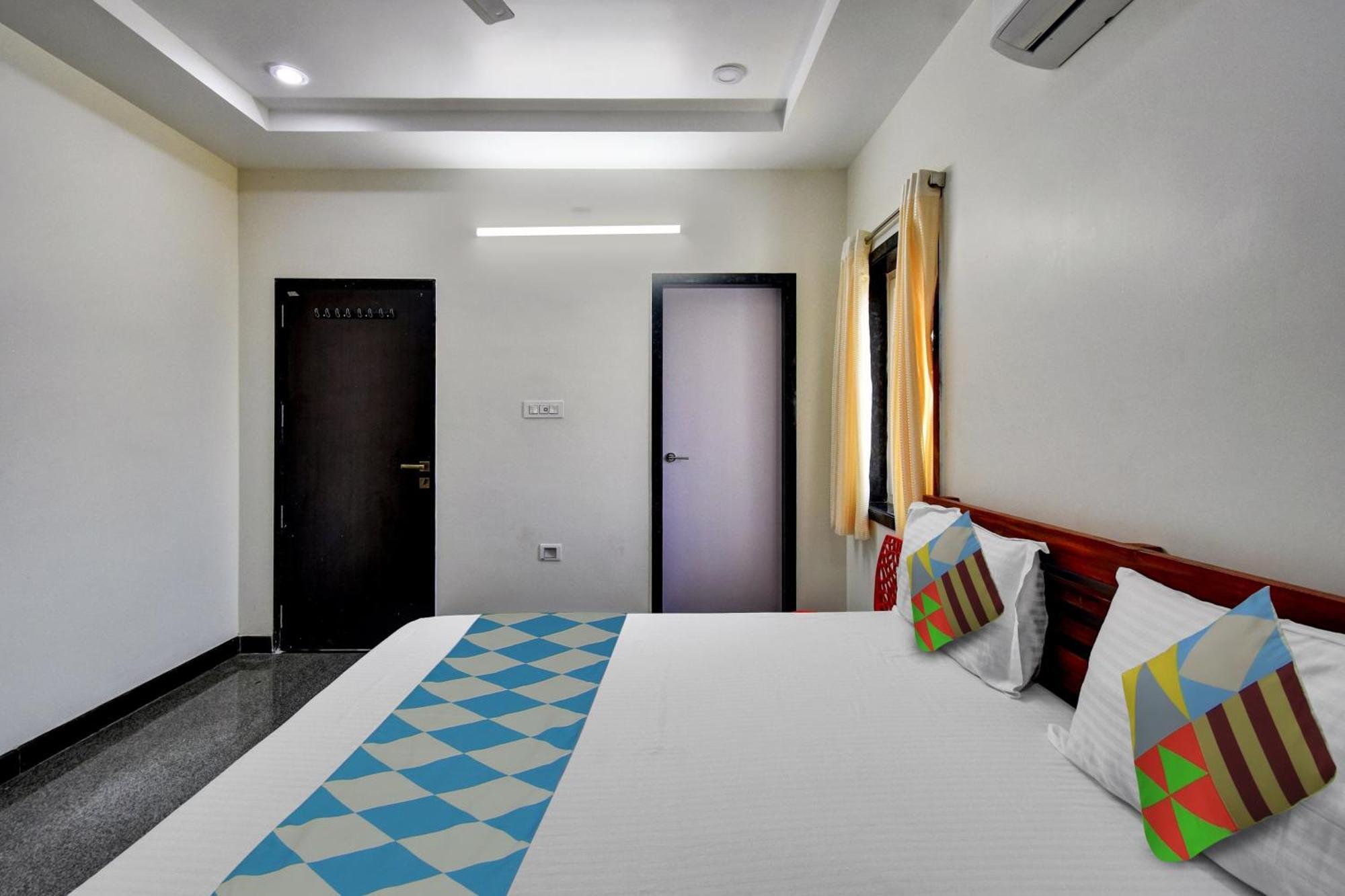 Oyo Home Msr Guest Inn Homestay Nellore Exteriör bild