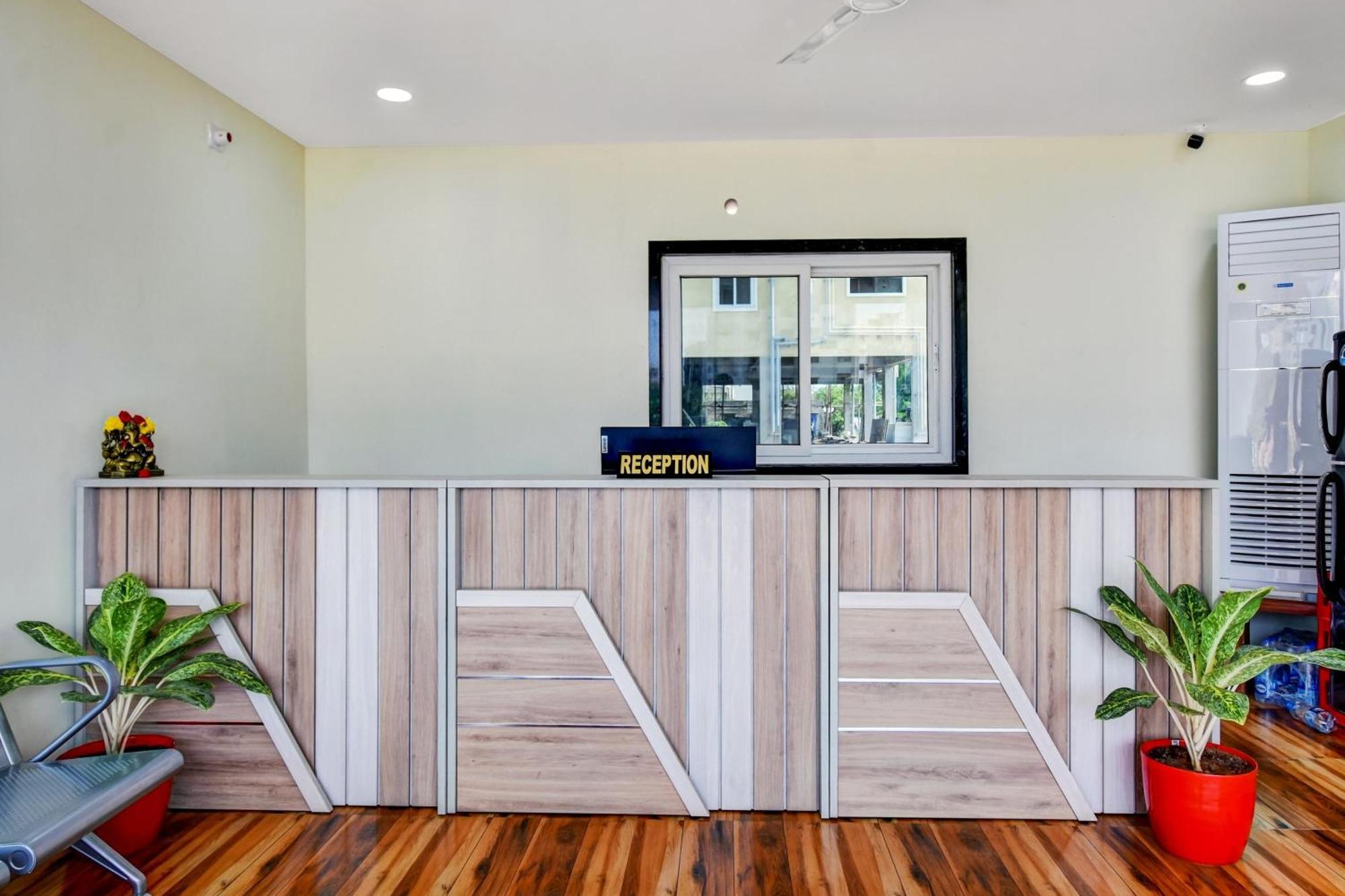 Oyo Home Msr Guest Inn Homestay Nellore Exteriör bild