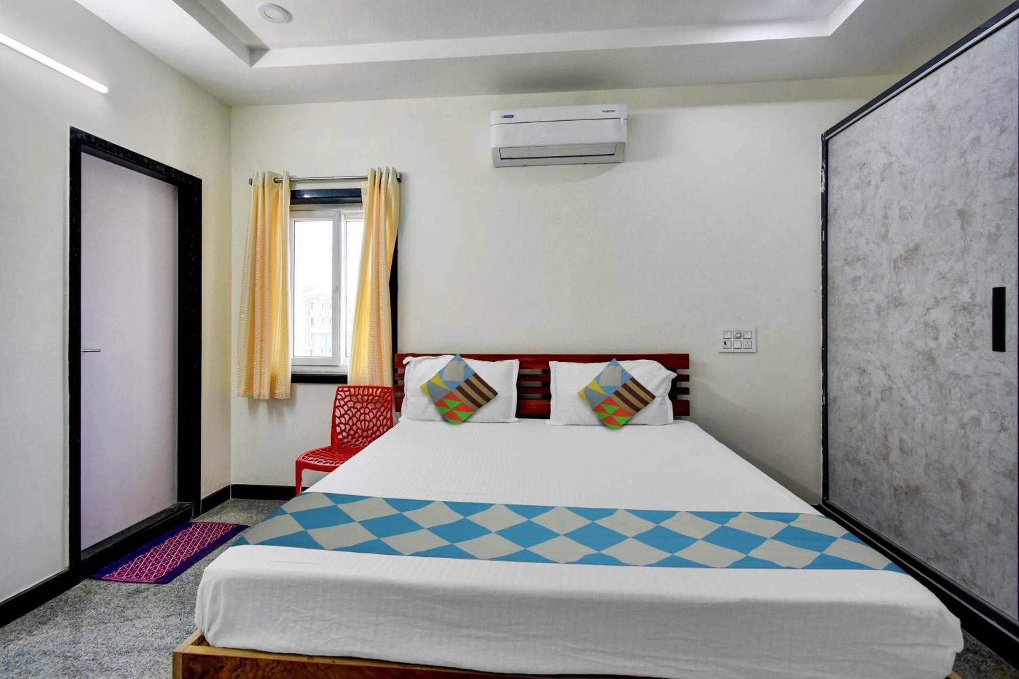 Oyo Home Msr Guest Inn Homestay Nellore Exteriör bild