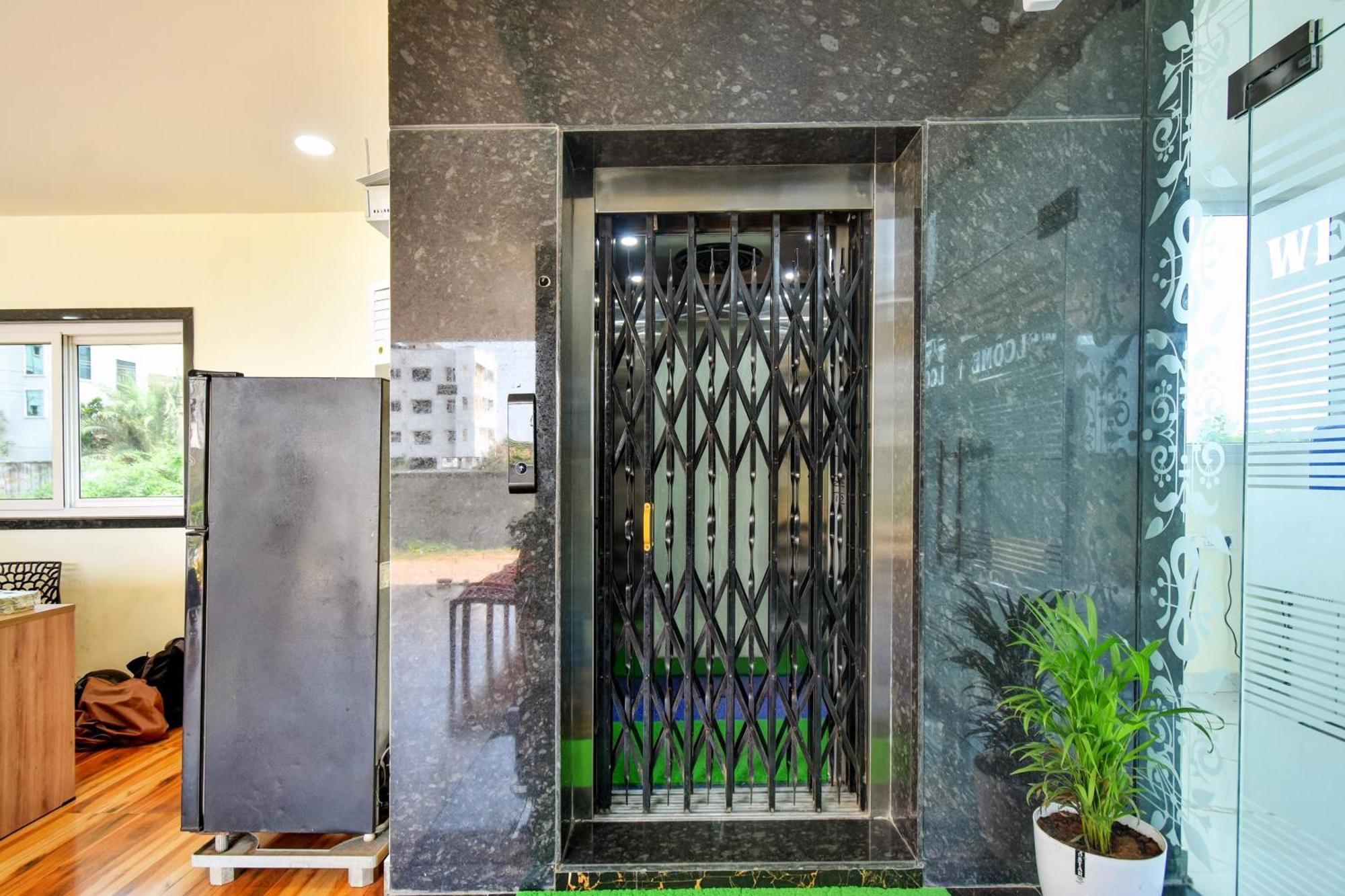Oyo Home Msr Guest Inn Homestay Nellore Exteriör bild